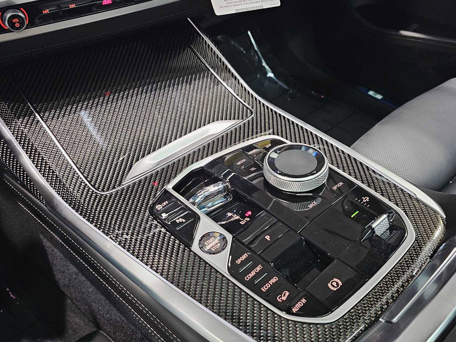 New 2026 BMW X7 M60i image 17
