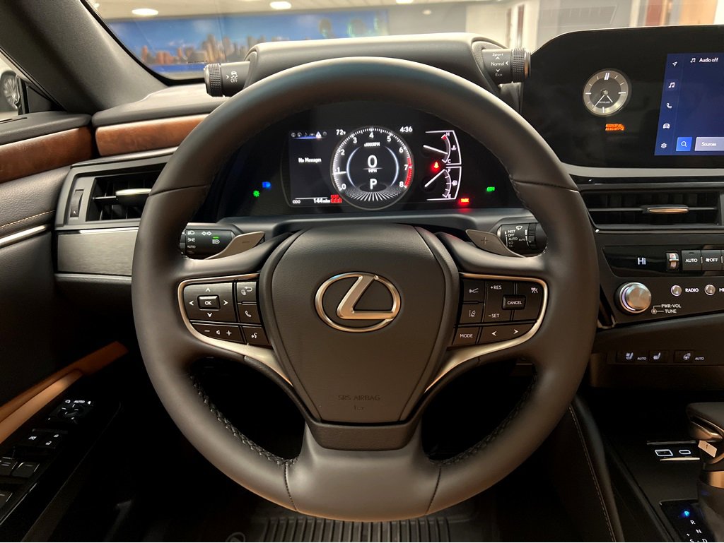 New 2025 Lexus ES 350 w/ Premium Package image 31