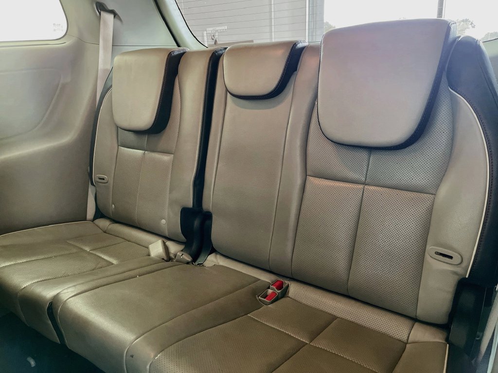 Used 2021 Kia Sedona EX FWD image 28