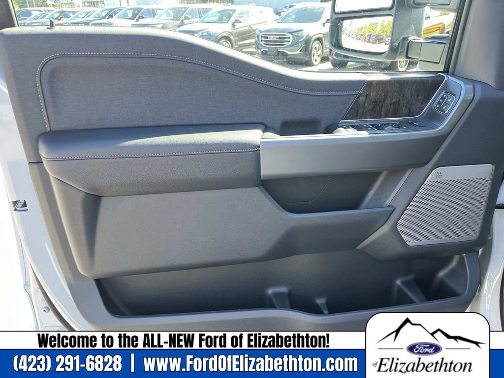 New 2026 Ford F250 Lariat image 18