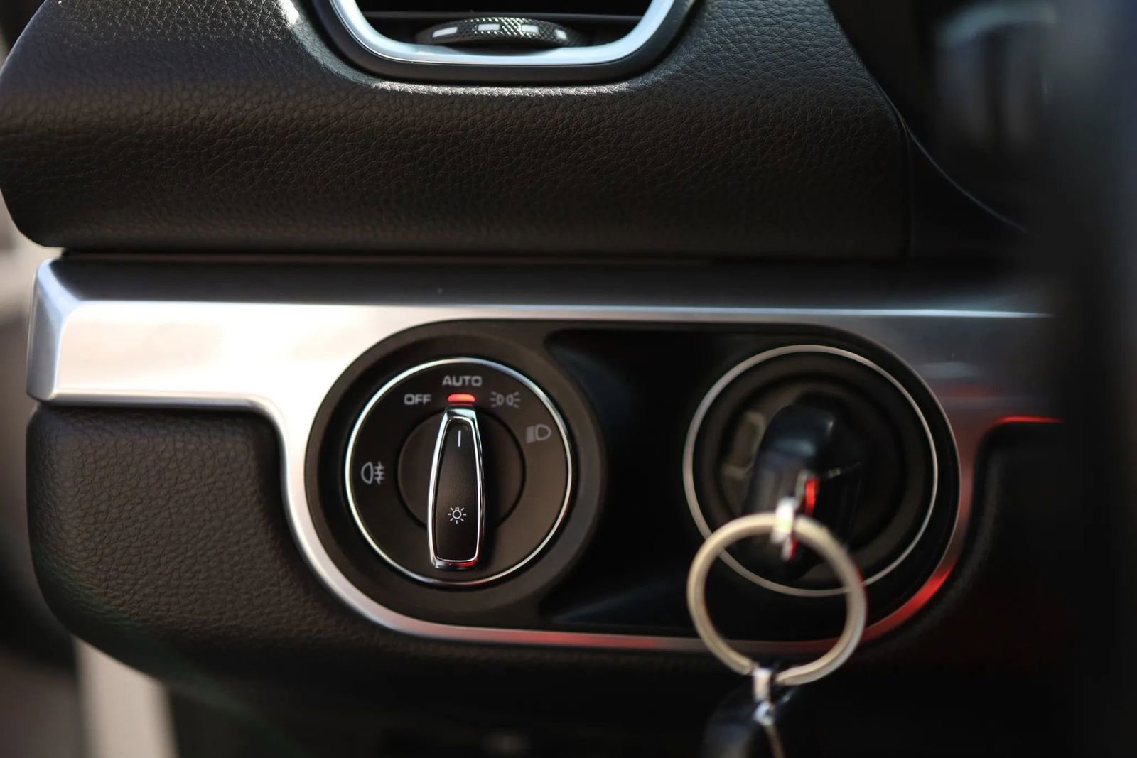 Used 2019 Porsche 718 Cayman RWD image 27