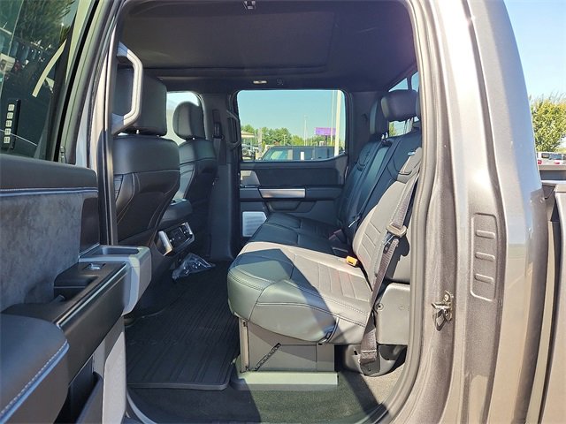 New 2026 Ford F250 4x4 Crew Cab Super Duty image 5