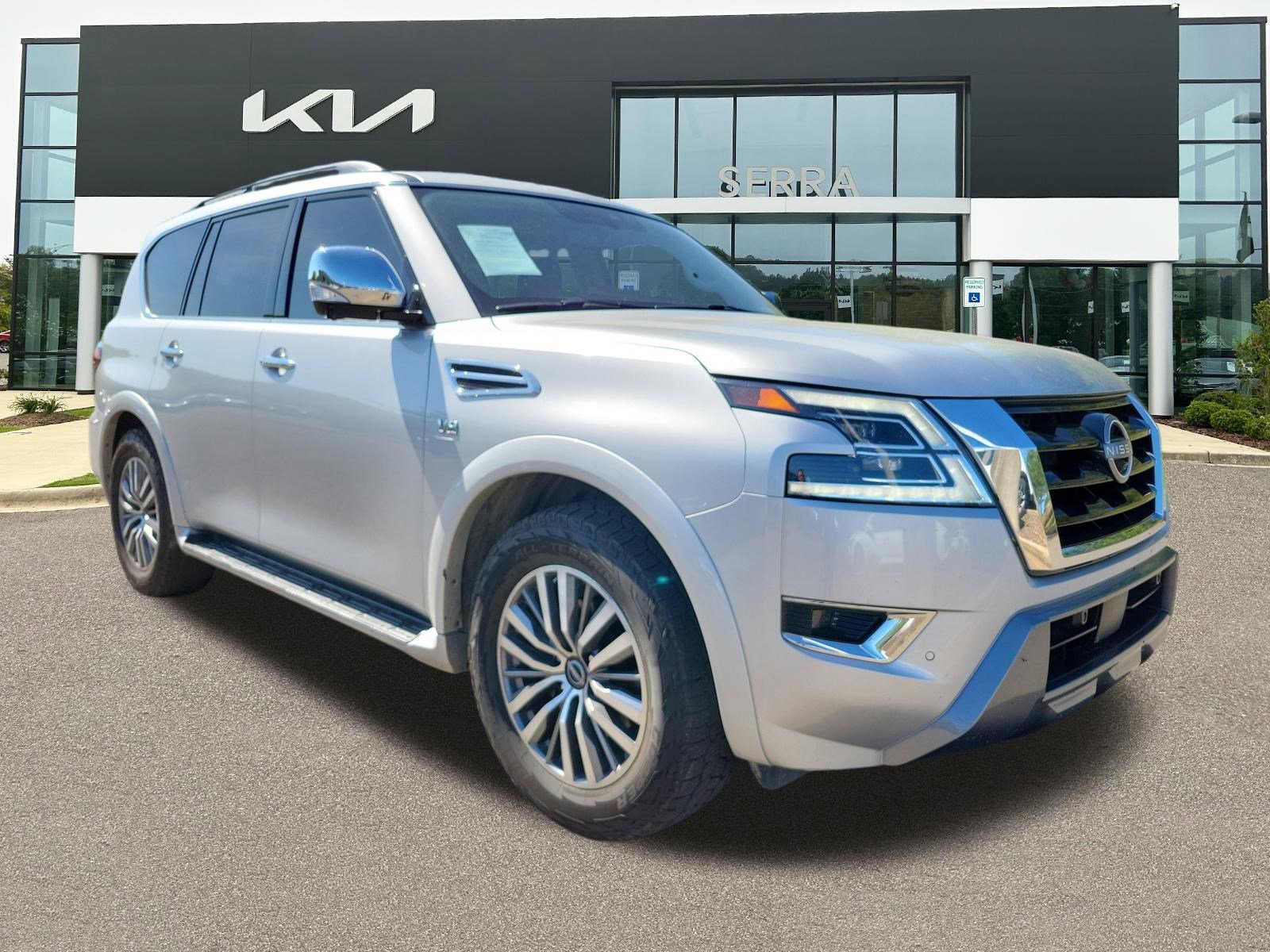 Used 2021 Nissan Armada SL w/ Captain's Chairs Package image 1