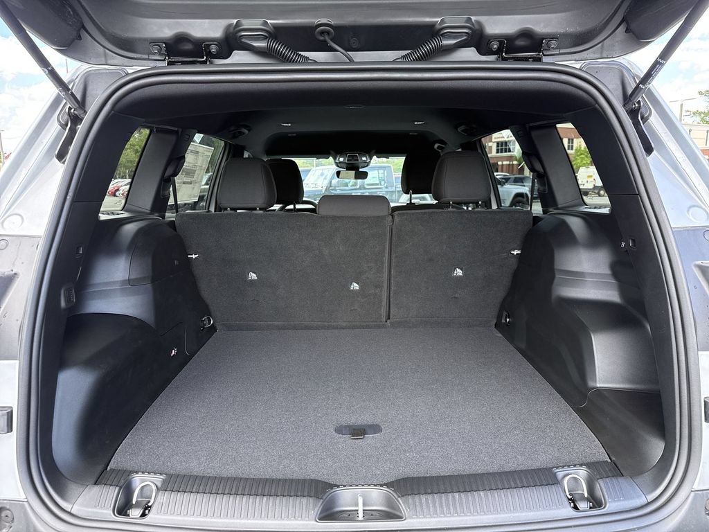 New 2026 Jeep Cherokee Laredo AWD/4WD image 27