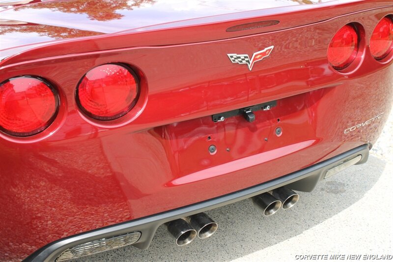 Used 2007 Chevrolet Corvette Convertible w/ Preferred Equipment Group RWD image 29