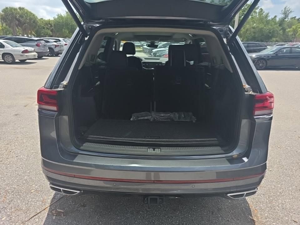Used 2022 Volkswagen Atlas SEL Premium AWD/4WD image 9