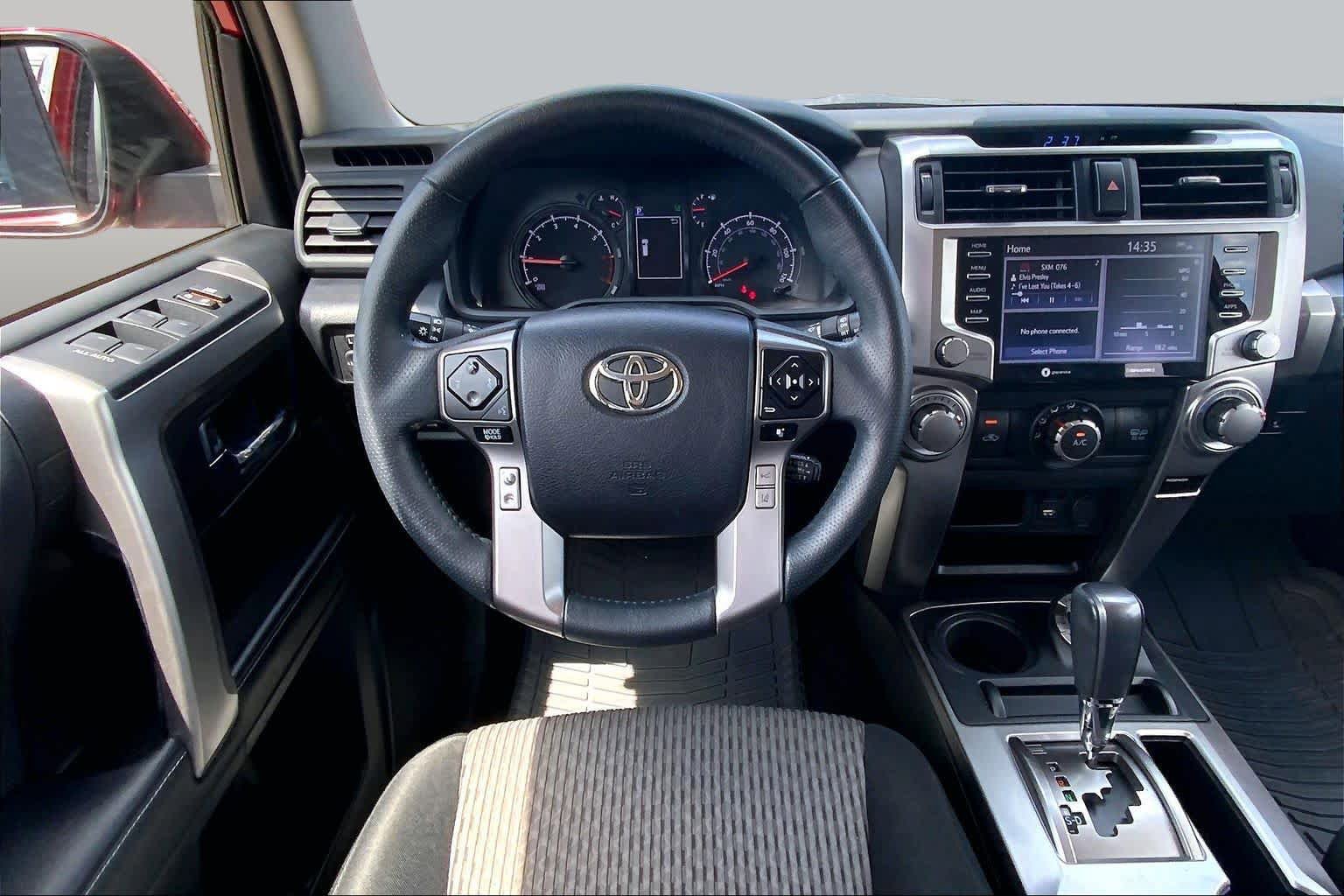 Used 2024 Toyota 4Runner SR5 AWD/4WD image 5