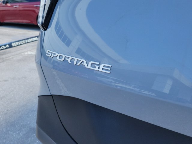 Certified 2023 Kia Sportage X-Line w/ X-Line Premium Package AWD/4WD image 7