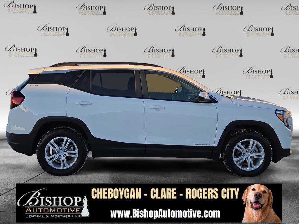 Used 2023 GMC Terrain SLE w/ Driver Convenience Package image 24