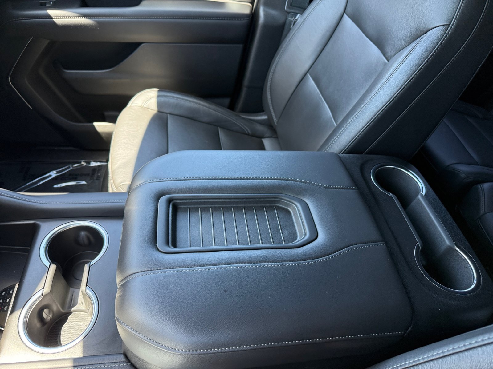 Used 2021 Chevrolet Tahoe LT AWD/4WD image 14