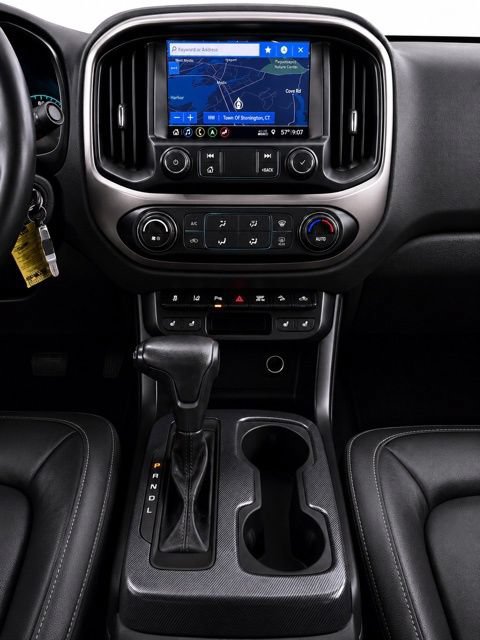 Used 2021 Chevrolet Colorado Z71 w/ Safety Package AWD/4WD image 19