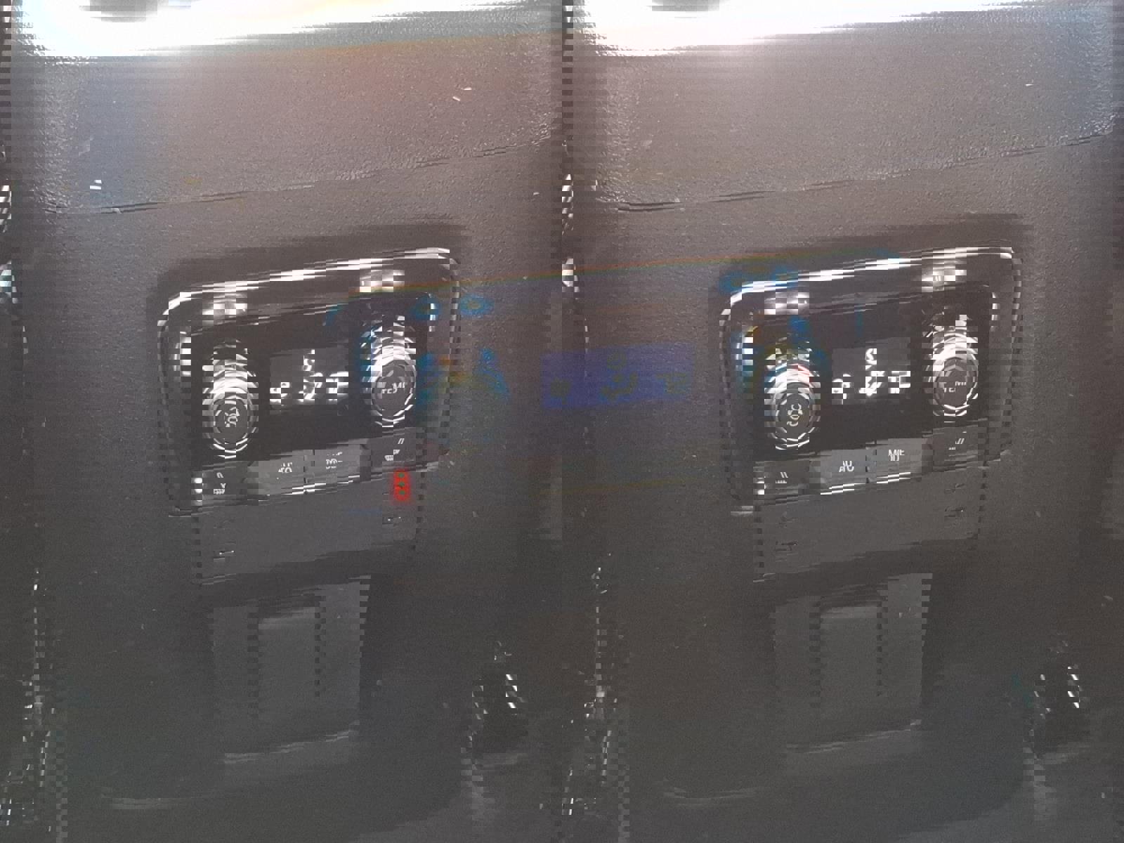 New 2026 GMC Yukon Elevation image 11