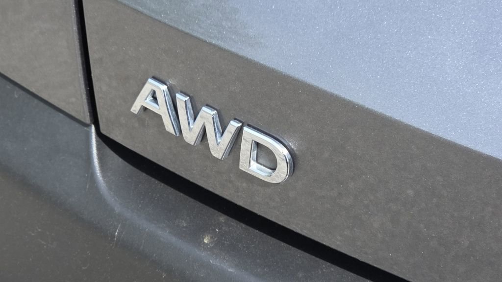 Certified 2025 INFINITI QX55 Luxe AWD/4WD image 6