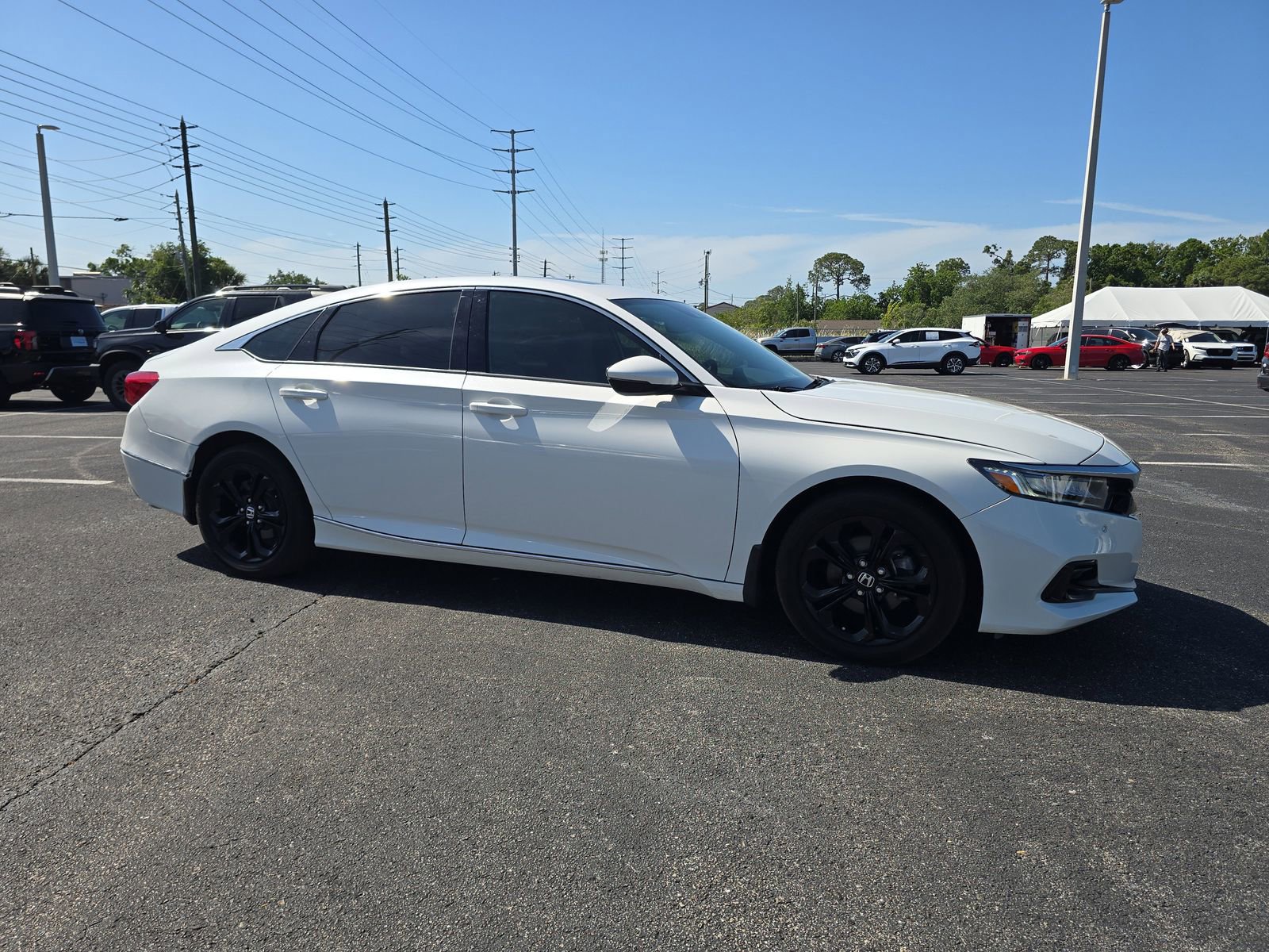 Used 2022 Honda Accord EX-L image 2