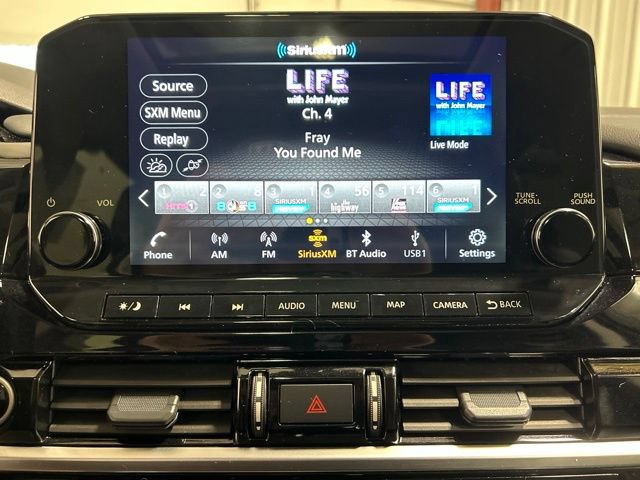 Used 2024 Nissan Pathfinder Platinum w/ Cargo Package AWD/4WD image 31