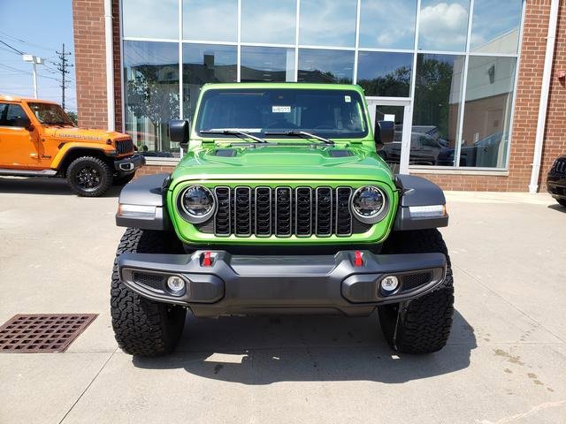 New 2025 Jeep Wrangler Unlimited Rubicon w/ XTREMEE 35" Tire Package image 2