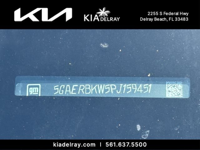 Used 2023 Buick Enclave Essence FWD image 5