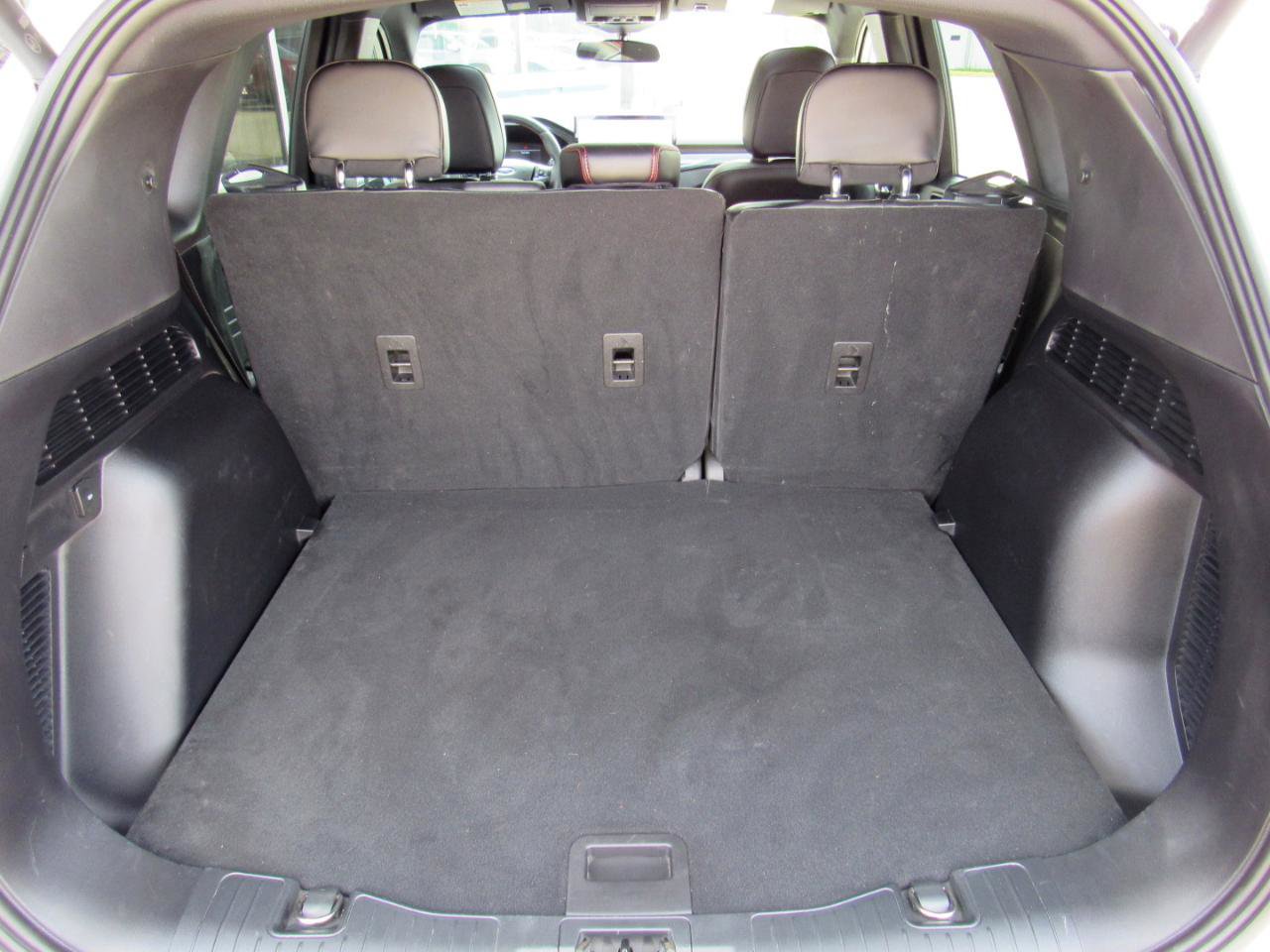 Used 2023 Ford Escape ST-Line w/ Tech Pack #1 AWD/4WD image 32