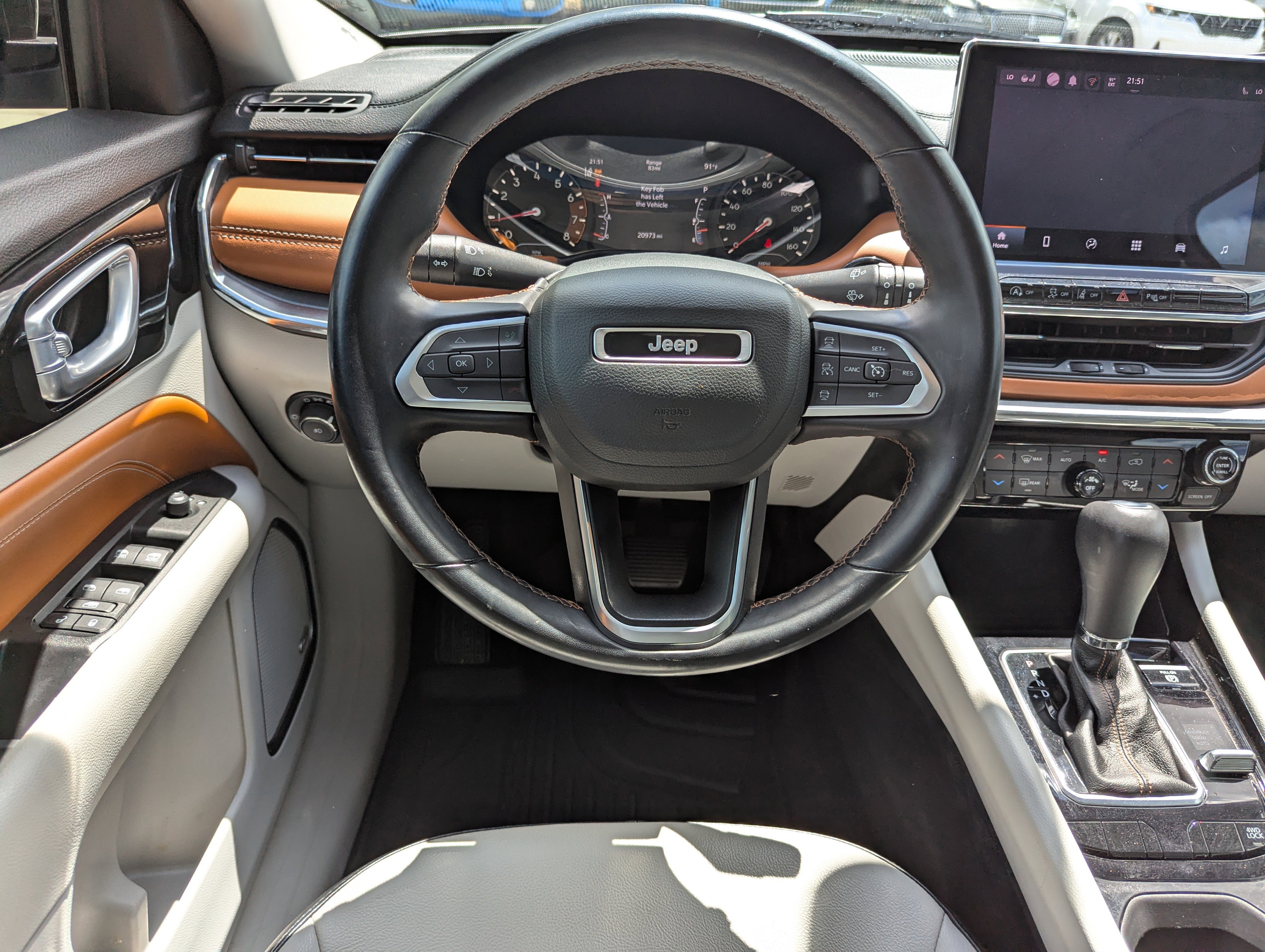 Used 2022 Jeep Compass Limited w/ Sun and Sound Group image 13