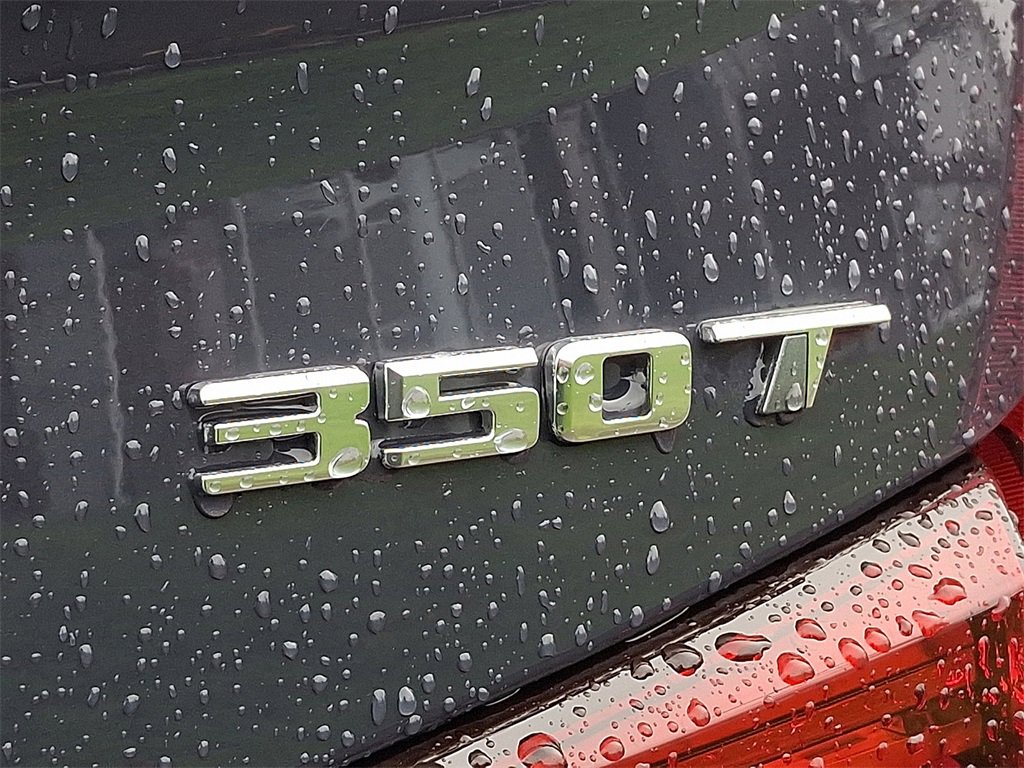 Used 2025 Cadillac XT4 Premium Luxury w/ Cold Weather Package image 31