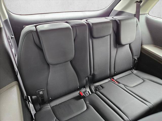 Used 2025 Kia Carnival SX FWD image 16