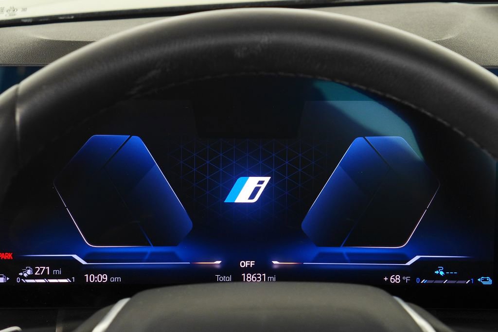 Used 2023 BMW 330e w/ Driving Assistance Package image 28