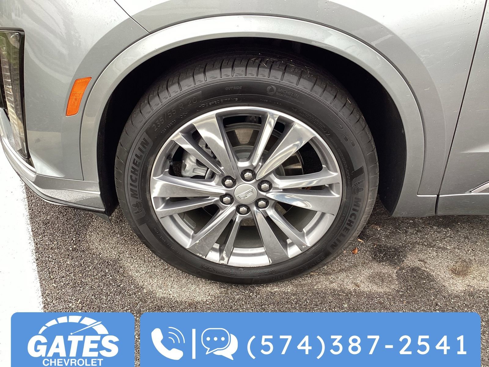 Used 2025 Cadillac XT6 Premium Luxury image 41