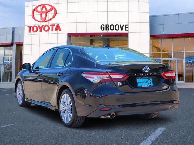 Used 2020 Toyota Camry XLE w/ Sunroof Package FWD image 3