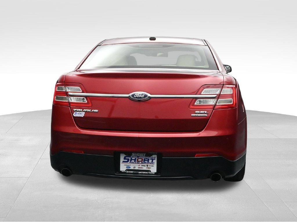 Used 2013 Ford Taurus SEL FWD image 4