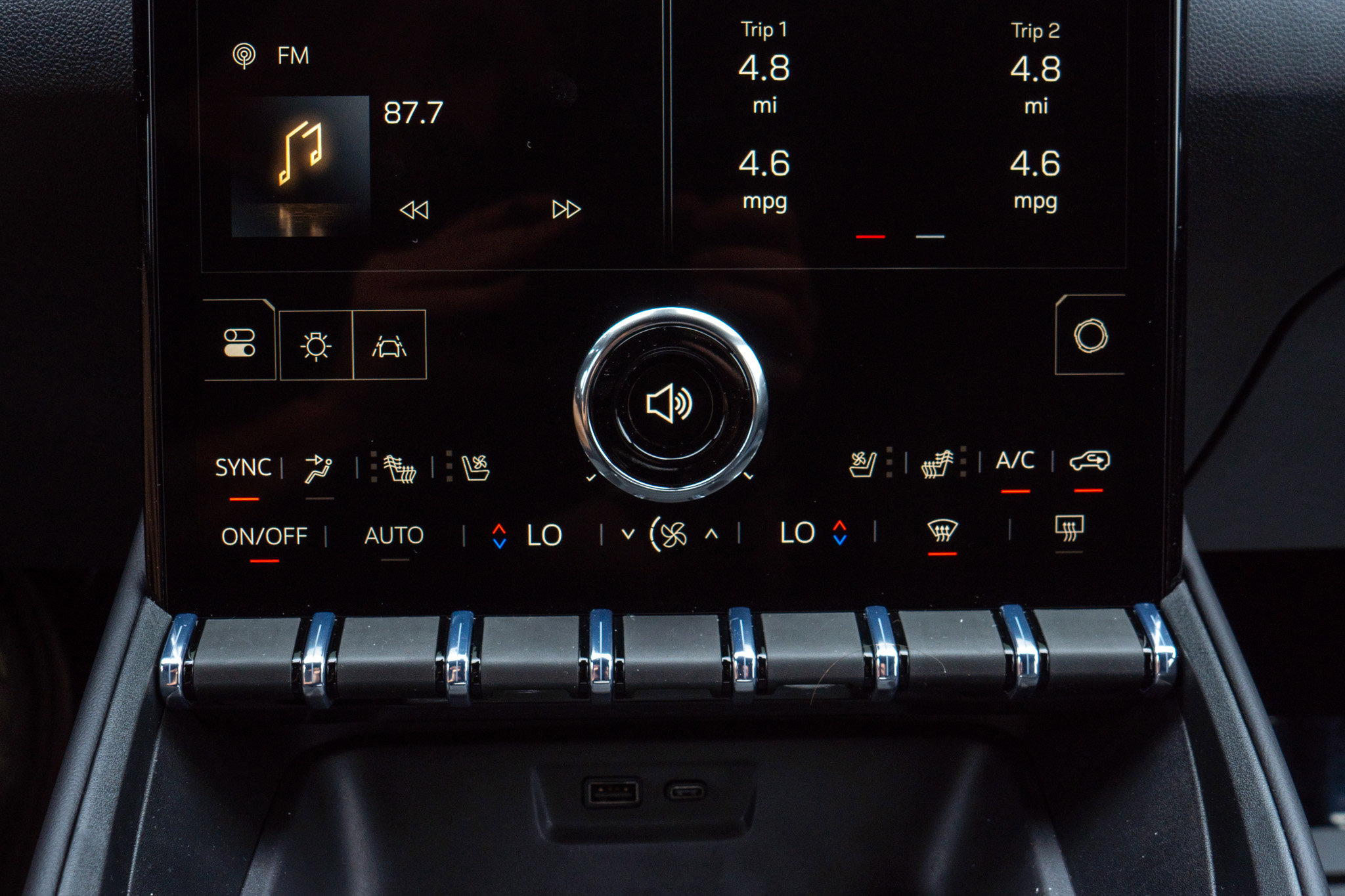 New 2026 GMC Terrain Elevation w/ Elevation Premium Package image 14