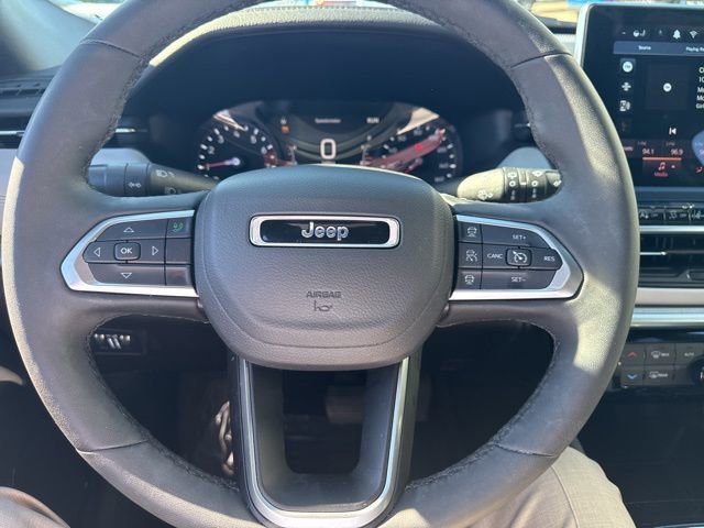 Certified 2025 Jeep Compass Limited image 26