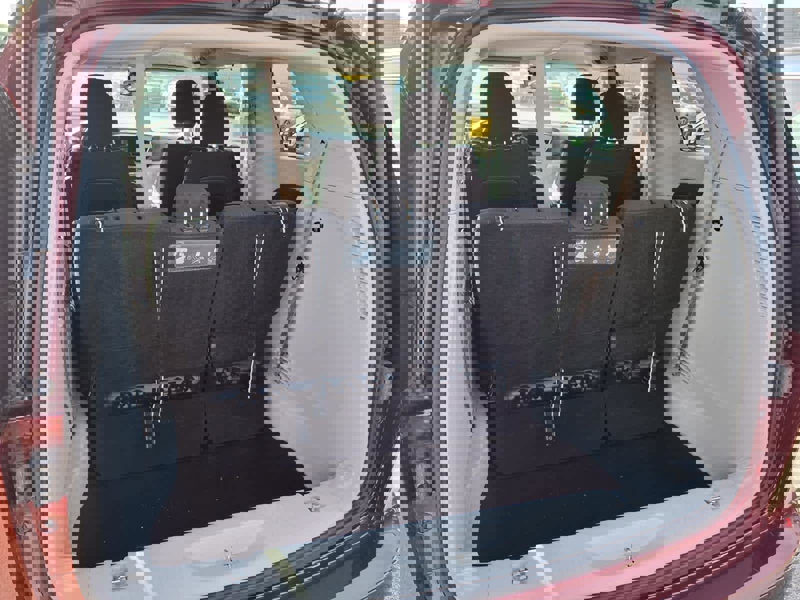 Used 2018 Chrysler Pacifica Touring Plus image 23