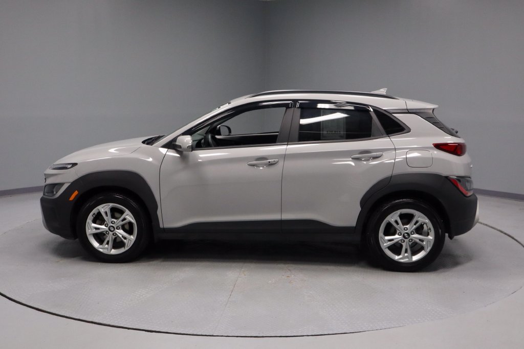 Used 2022 Hyundai Kona SEL FWD image 7