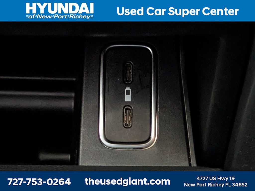 Used 2020 Mercedes-Benz GLS 450 4MATIC image 23