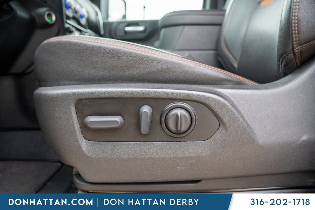 Used 2022 GMC Sierra 2500 AT4 image 19