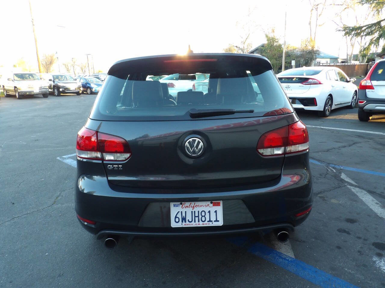 Used 2012 Volkswagen GTI 4-Door FWD image 11