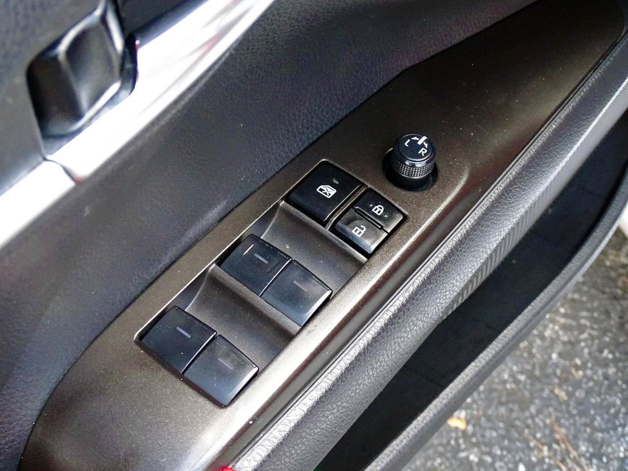 Used 2023 Toyota Camry LE FWD image 29