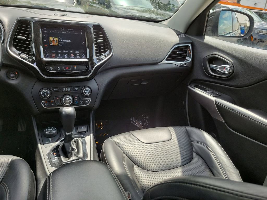 Used 2021 Jeep Cherokee Limited AWD/4WD image 15