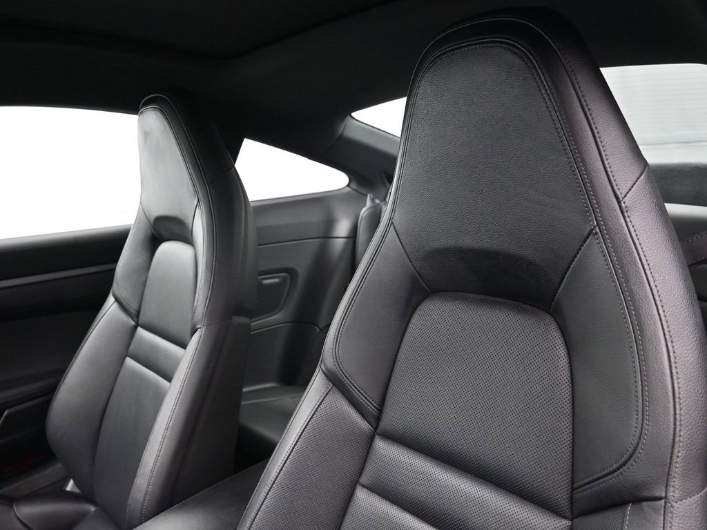 Used 2020 Porsche 911 Carrera image 5