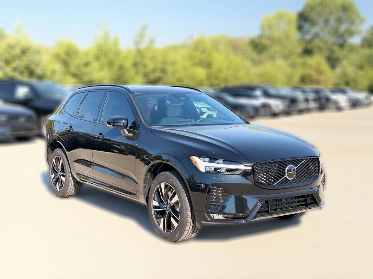 New 2027 Volvo XC60 B5 Core AWD/4WD image 3