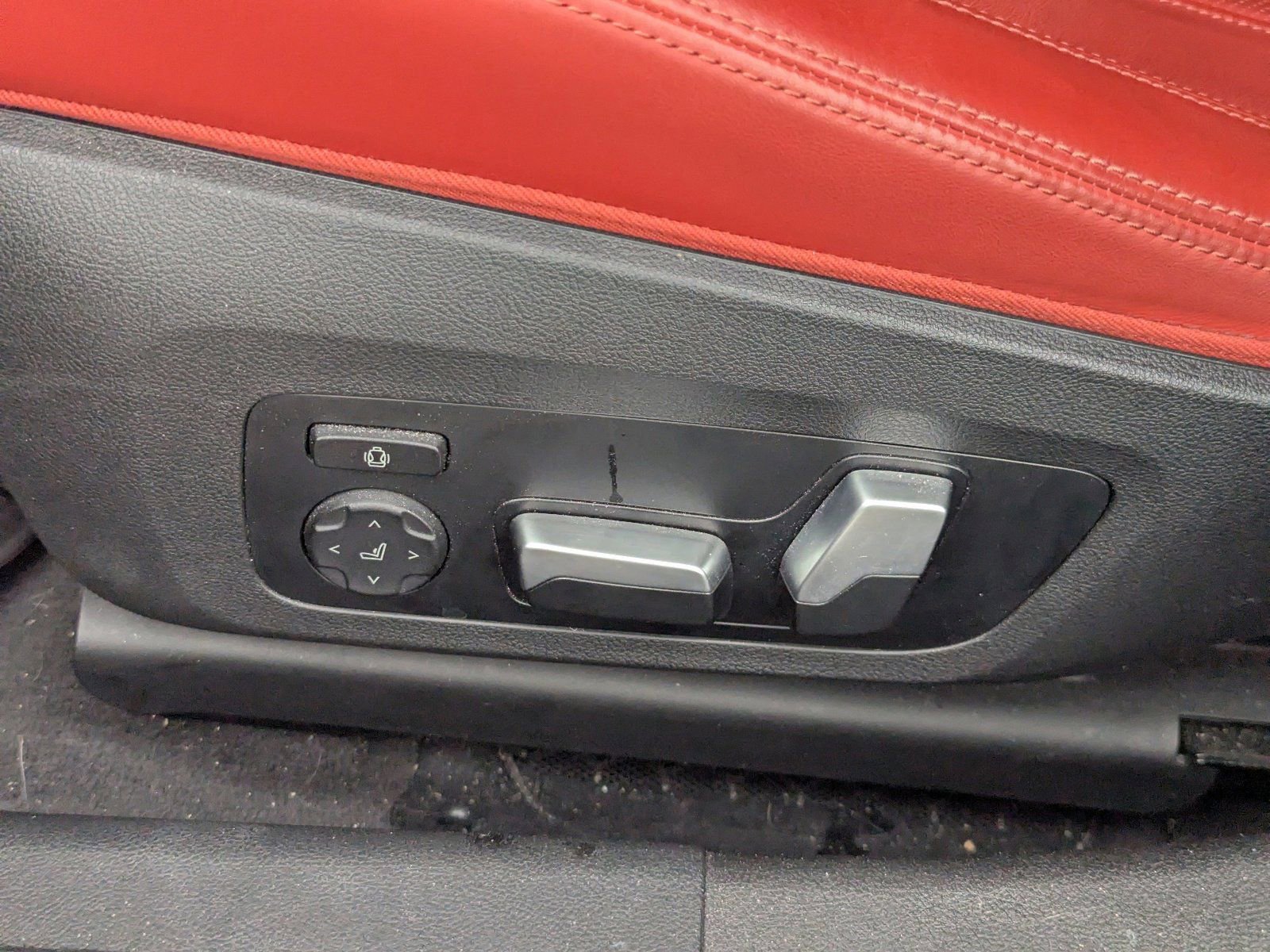 Used 2023 BMW M3 w/ Executive Package image 24