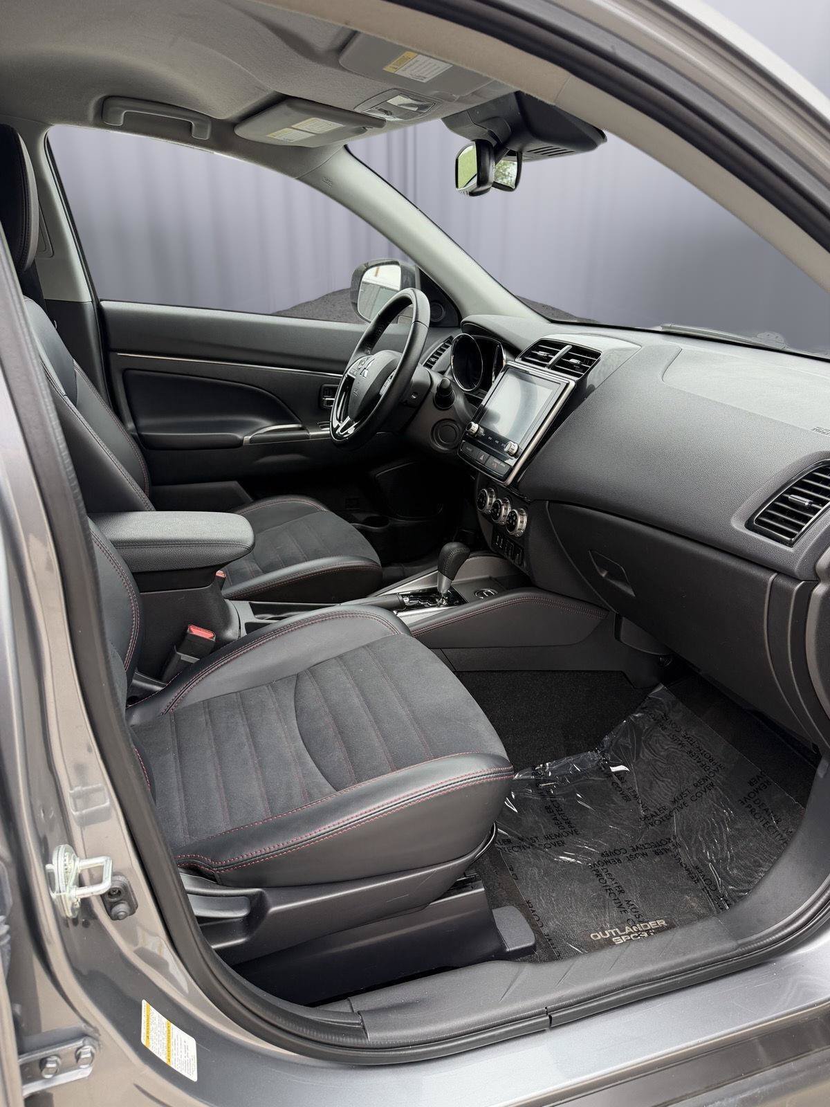 Used 2024 Mitsubishi Outlander Sport AWD image 27