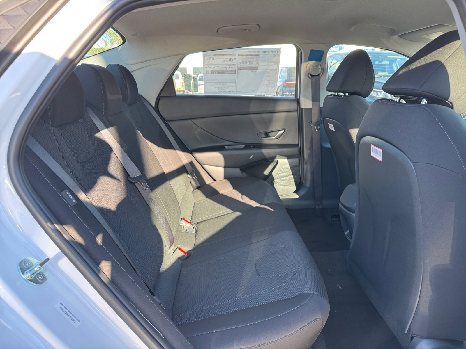 New 2025 Hyundai Elantra SE image 26