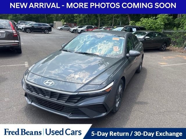 Used 2024 Hyundai Elantra SEL