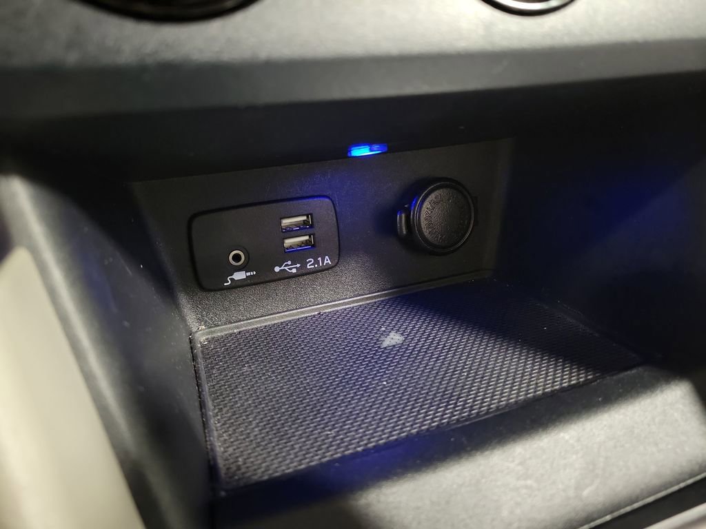 Used 2023 Subaru Forester Premium image 18