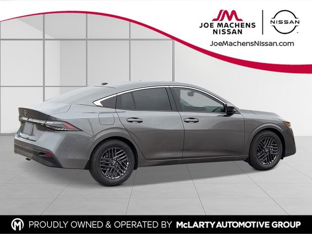 New 2026 Nissan Sentra SV image 6