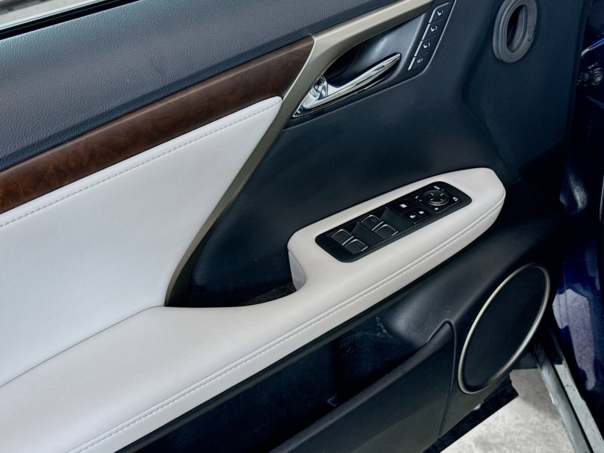 Used 2020 Lexus RX 350 AWD w/ Premium Package image 20