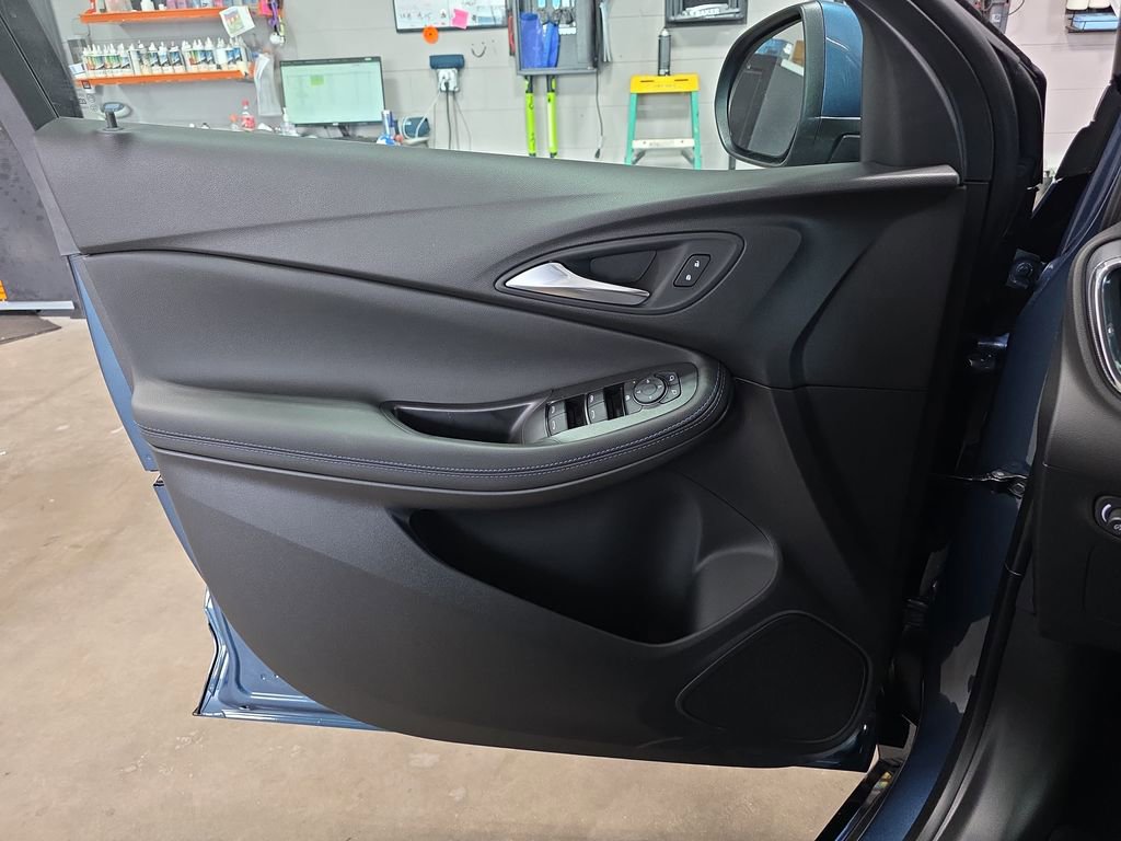 New 2026 Buick Encore GX Sport Touring w/ Comfort Package AWD/4WD image 27