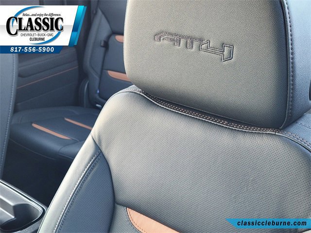 Used 2025 GMC Sierra 2500 AT4 w/ AT4 Premium Plus Package image 18