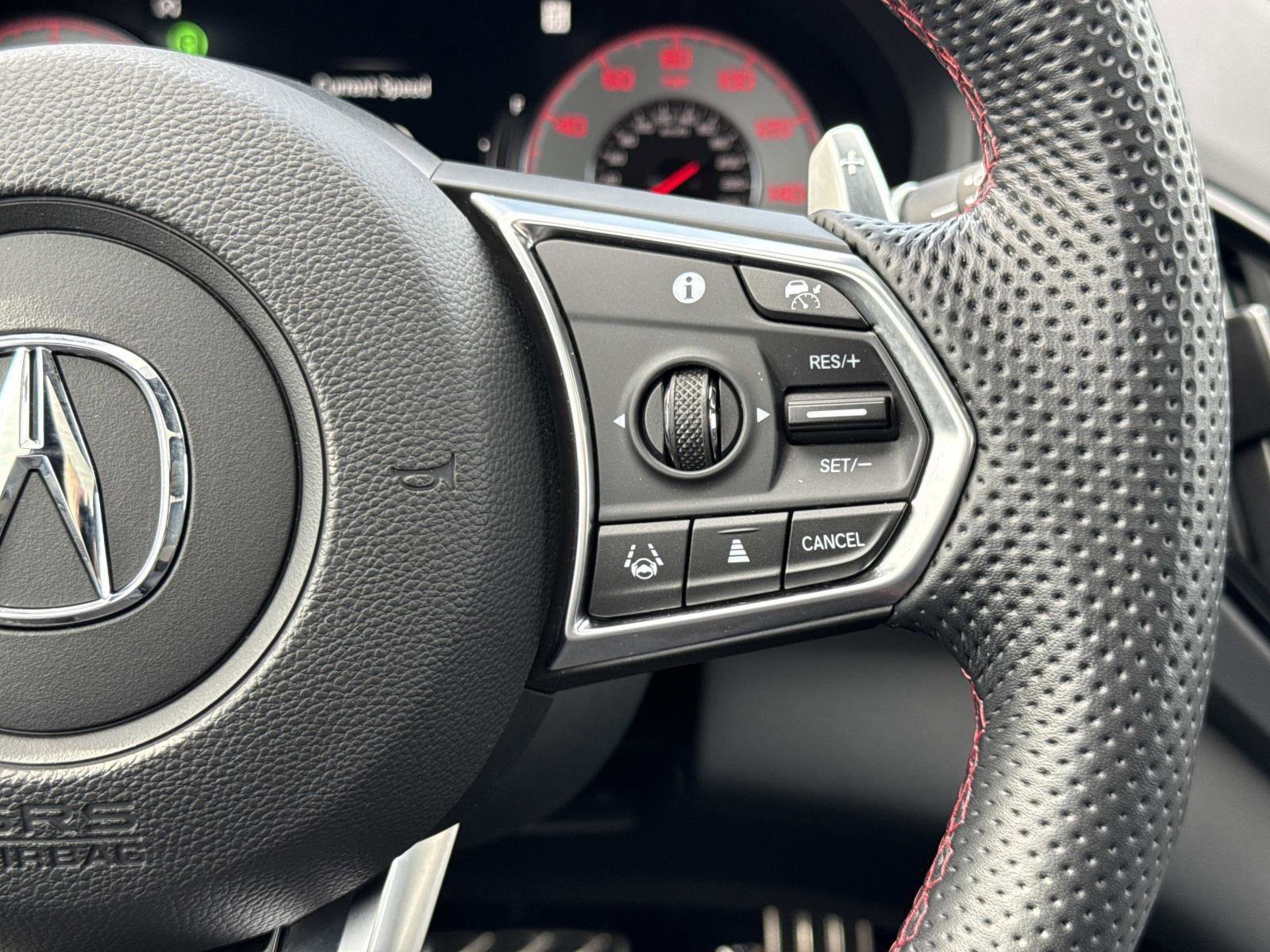 Used 2025 Acura RDX A-Spec image 9